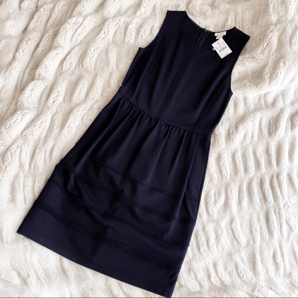 Crew Black Sleeveless Semi Formal Dress